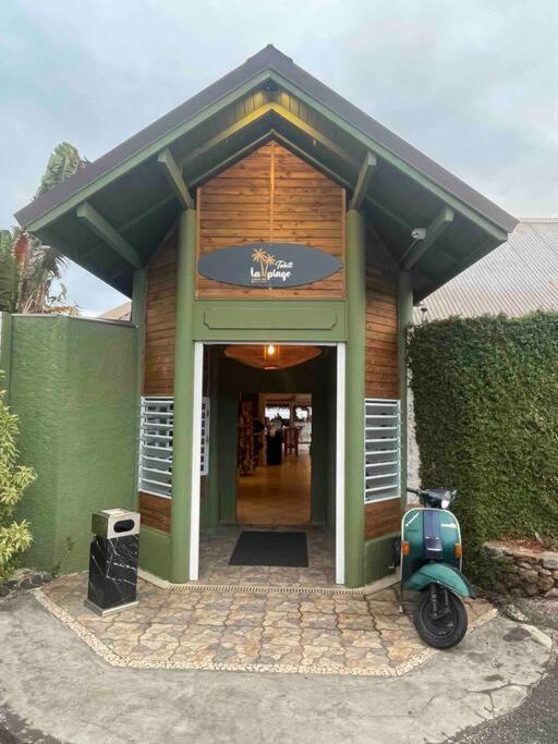 Moehani Beach Lodge Punaauia  Exterior photo